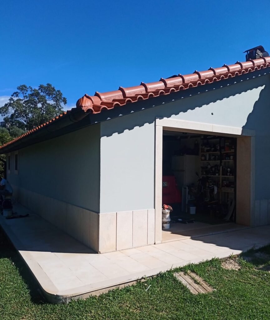 depois Obra Pintura e isolamento de moradia na Lourinhã